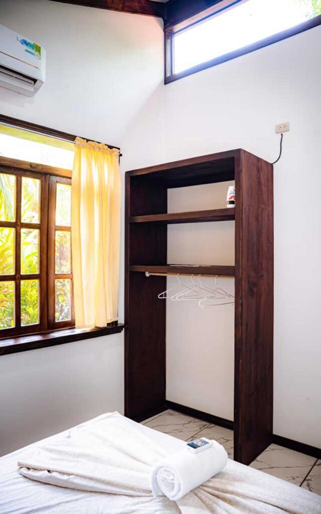 Casa El Árbol - Flor de Paraíso, Montezuma, Costa Rica